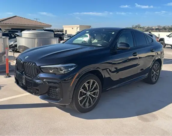 5UXCY6C05N9M64388 2022 BMW X6 - Image 2