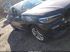 5UXCY6C06M9G25087 2021 BMW X6