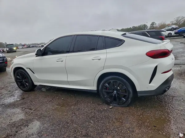 5UXCY6C06M9H65009 2021 BMW X6 - Image 2