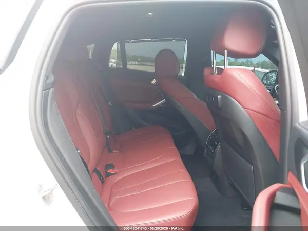 5UXCY6C06N9J22738 2022 BMW X6 - Image 8
