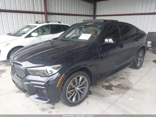 5UXCY6C06N9K29045 2022 BMW X6 - Image 2