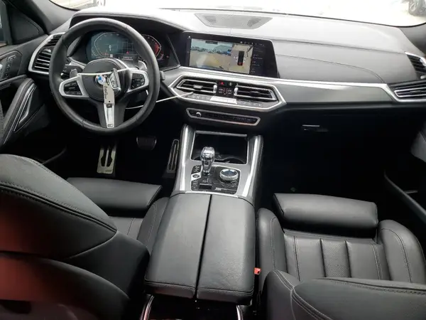 5UXCY6C06N9N31337 2022 BMW X6 - Image 8