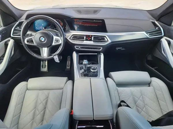 5UXCY6C06P9R02080 2023 BMW X6 - Image 8