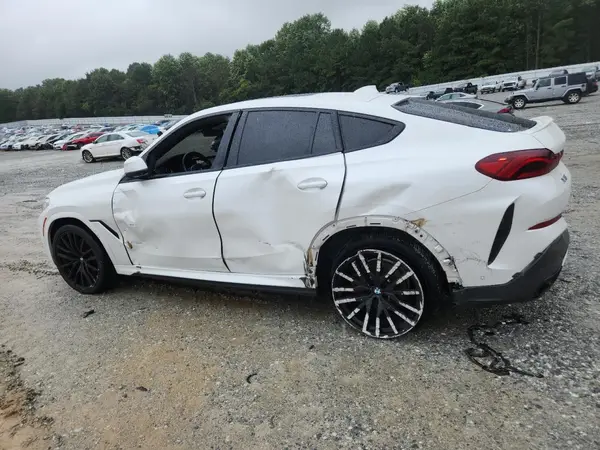 5UXCY6C07N9J15152 2022 BMW X6 - Image 2