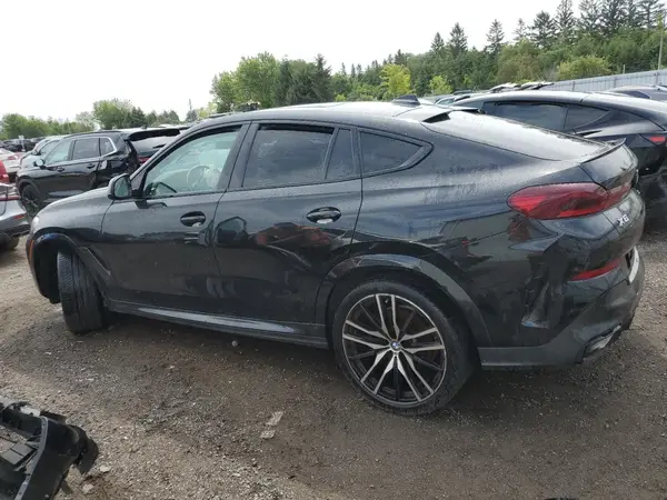 5UXCY6C07N9K38725 2022 BMW X6 - Image 2