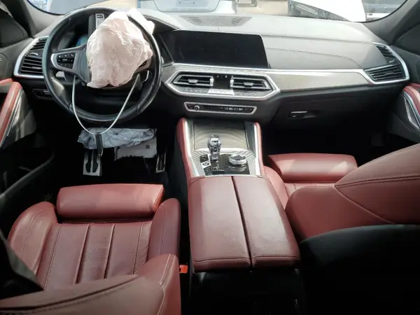 5UXCY6C07N9K38725 2022 BMW X6 - Image 8