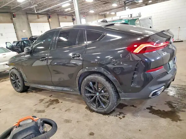 5UXCY6C07N9K74981 2022 BMW X6 - Image 2