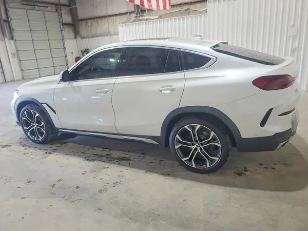 5UXCY6C07N9K81414 2022 BMW X6 - Image 2