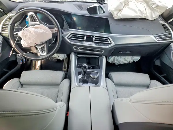 5UXCY6C07P9R84188 2023 BMW X6 - Image 8