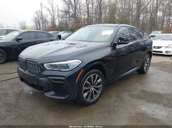 5UXCY6C08N9J78664 2022 BMW X6 - Image 2