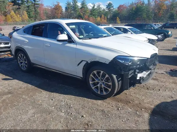 5UXCY6C08N9N23661 2022 BMW X6 - Image 1