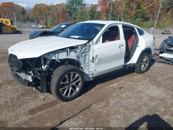 5UXCY6C08N9N23661 2022 BMW X6 - Image 2