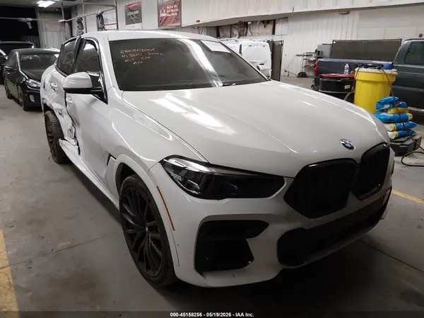 5UXCY6C08P9N58641 2023 BMW X6 - Image 1