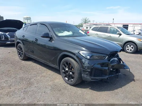 5UXCY6C09M9G37363 2021 BMW X6 - Image 1