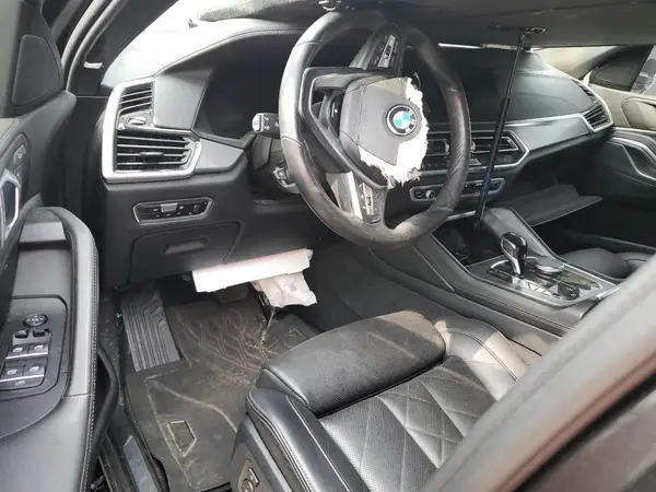 5UXCY6C09P9P46715 2023 BMW X6 - Image 8