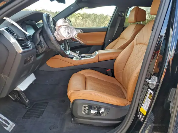 2023 BMW X6 auction photo 7