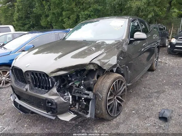 5UXCY6C0XM9G28168 2021 BMW X6 - Image 2