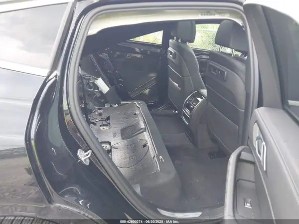 5UXCY6C0XP9N80558 2023 BMW X6 - Image 8