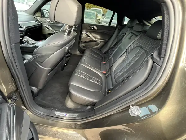 5UXCY8C00LLE40577 2020 BMW X6 - Image 8