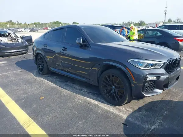 5UXCY8C02L9C31158 2020 BMW X6 - Image 1