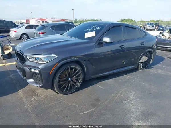 5UXCY8C02L9C31158 2020 BMW X6 - Image 2