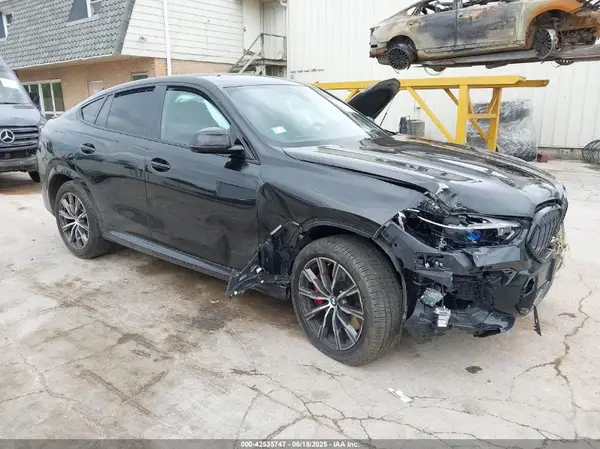 5UXCY8C02N9K87407 2022 BMW X6 - Image 1