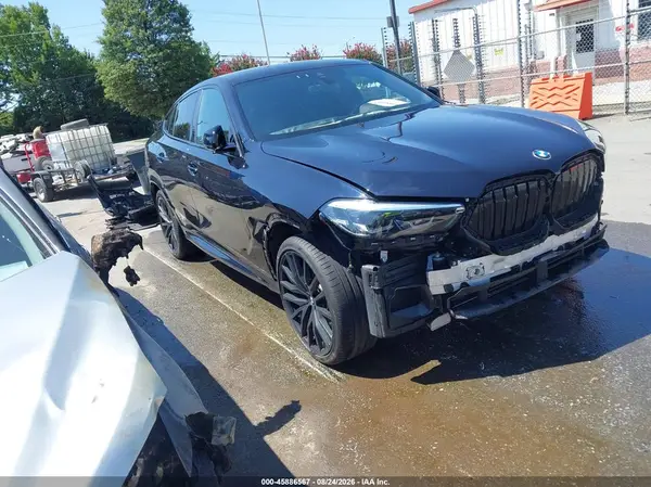 5UXCY8C03L9B45373 2020 BMW X6 - Image 1