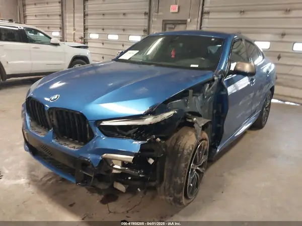 5UXCY8C04L9B25732 2020 BMW X6 - Image 2