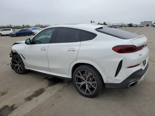 5UXCY8C04M9D98395 2021 BMW X6 - Image 2