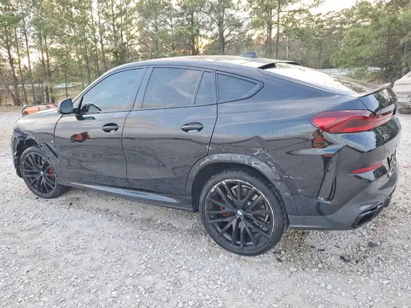 5UXCY8C05N9J40319 2022 BMW X6 - Image 2