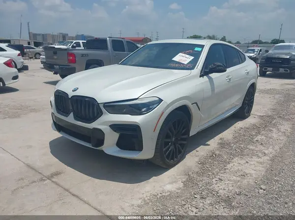 5UXCY8C05N9K70018 2022 BMW X6 - Image 2