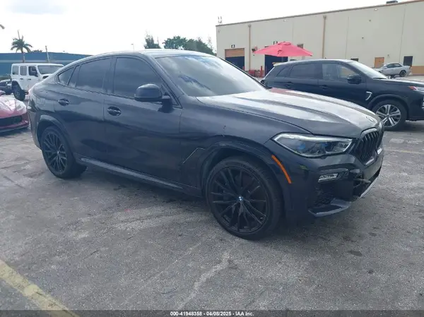 5UXCY8C06M9E18534 2021 BMW X6 - Image 1