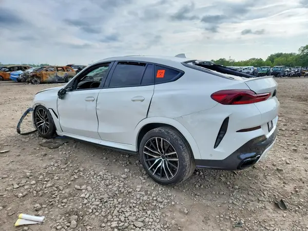 5UXCY8C07M9D95829 2021 BMW X6 - Image 2