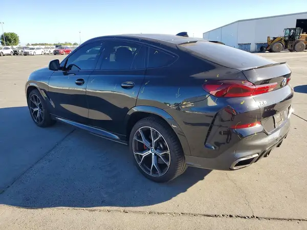 5UXCY8C07N9N02909 2022 BMW X6 - Image 2
