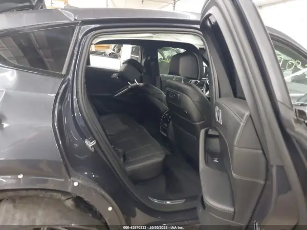 5UXCY8C08L9B21778 2020 BMW X6 - Image 8