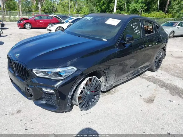 5UXCY8C09M9F44368 2021 BMW X6 - Image 2