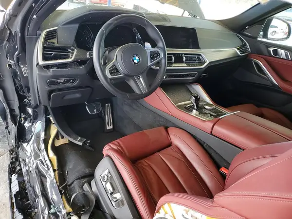 5UXCY8C09N9K61712 2022 BMW X6 - Image 8