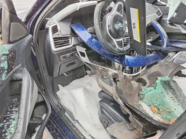 5UXCY8C0XM9E66411 2021 BMW X6 - Image 8