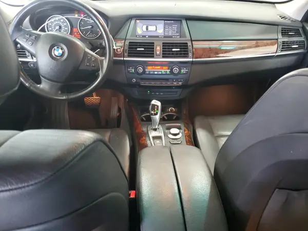 5UXFE435X9L274701 2018 BMW X5 - Image 8