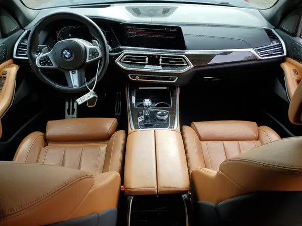 5UXJU2C50KLN64498 2019 BMW X5 - Image 8