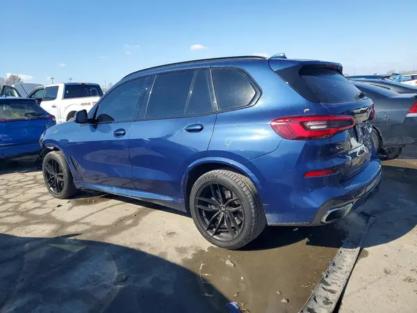 5UXJU2C50KLN64565 2019 BMW X5 - Image 2