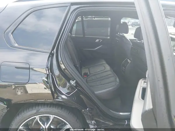 5UXJU2C50KLN64792 2019 BMW X5 - Image 8