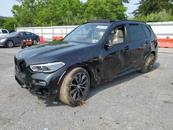 5UXJU2C50KLN65196 2019 BMW X5 - Image 1