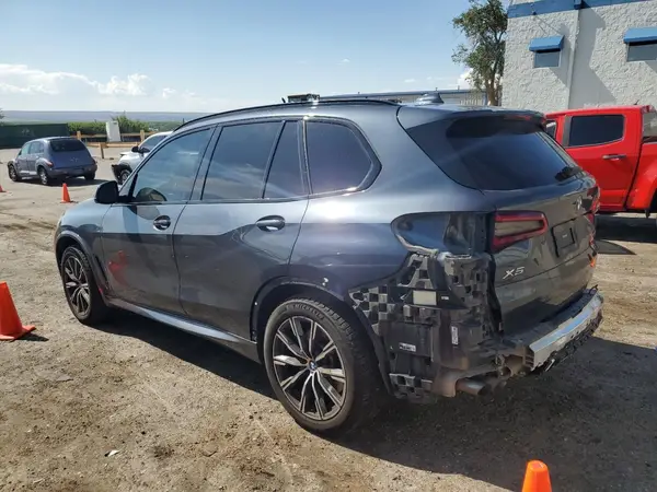 5UXJU2C51KLN64512 2019 BMW X5 - Image 2