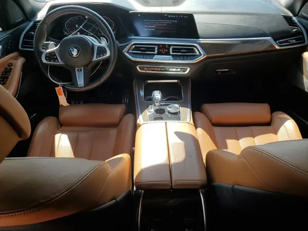 5UXJU2C51KLN64512 2019 BMW X5 - Image 8