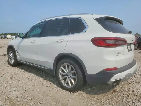 5UXJU2C51KLN66700 2019 BMW X5 - Image 2