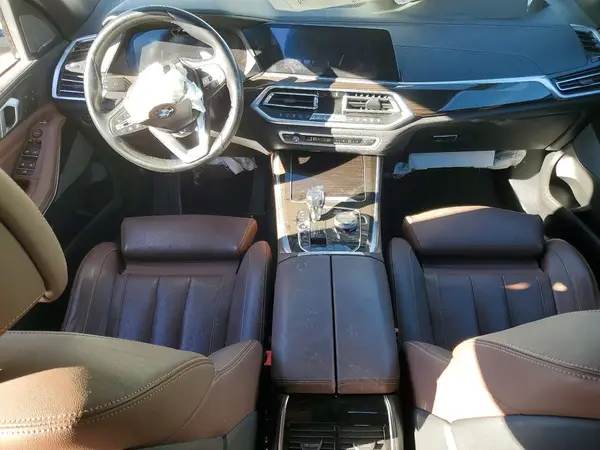 5UXJU2C51KLN67071 2019 BMW X5 - Image 8