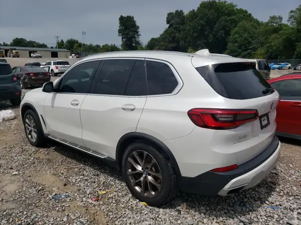 5UXJU2C51KLN67913 2019 BMW X5 - Image 2