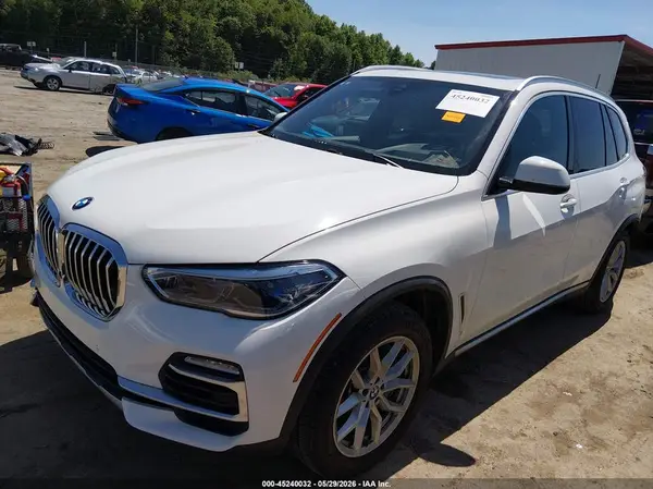 5UXJU2C52KLN49825 2019 BMW X5 - Image 2