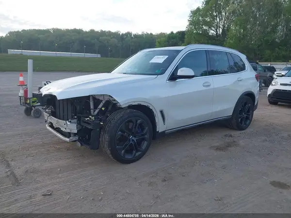 5UXJU2C52KLN64180 2019 BMW X5 - Image 2